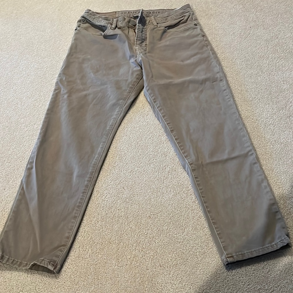 American Eagle Athletic next level flex 28x28